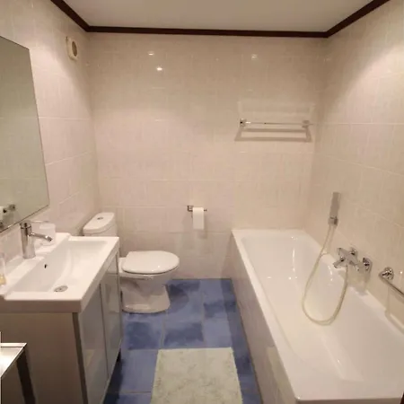 Belle D'angle Spacieuse Semi Climatisee, De Confort Dans Domaine Portes Du Soleil, Acces Piscines Payant En Suppl - 3 Chambres, 6 Couchages, Wifi, 400m De La Lrpdsj7 Villa