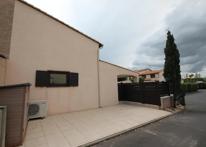 Belle D'angle Spacieuse Semi Climatisee, De Confort Dans Domaine Portes Du Soleil, Acces Piscines Payant En Suppl - 3 Chambres, 6 Couchages, Wifi, 400m De La Lrpdsj7 Villa Portiragnes