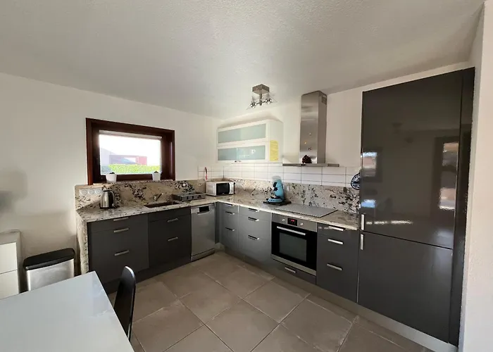 Belle D'angle Spacieuse Semi Climatisee, De Confort Dans Domaine Portes Du Soleil, Acces Piscines Payant En Suppl - 3 Chambres, 6 Couchages, Wifi, 400m De La Lrpdsj7 *